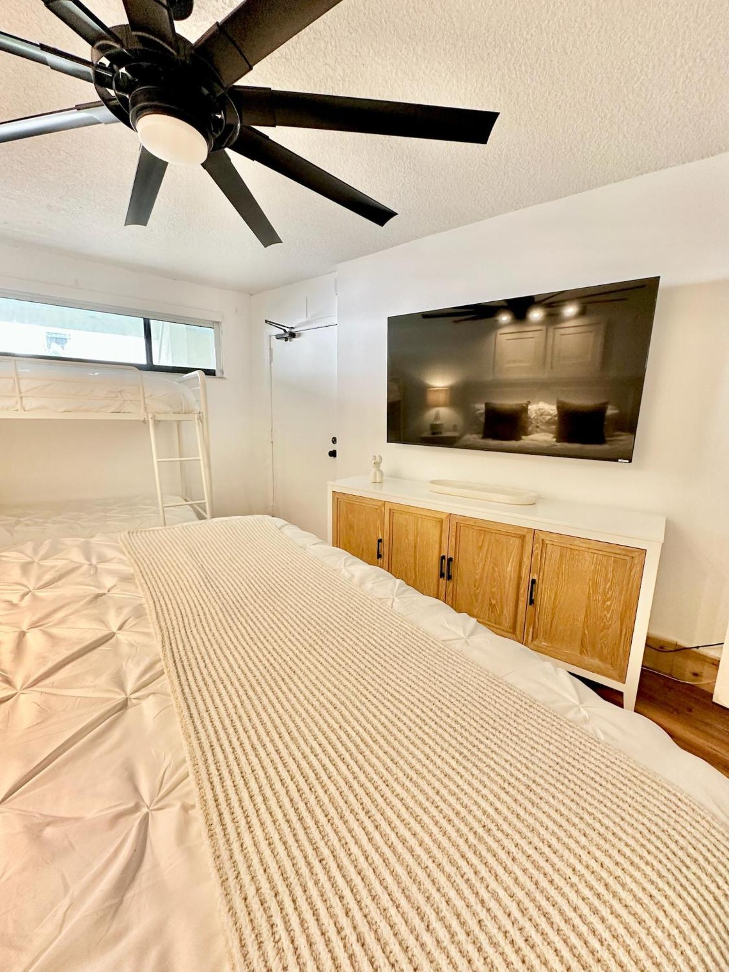 Tower 2 Master Suites, 2 Kings Beds, Marina キーラーゴ エクステリア 写真